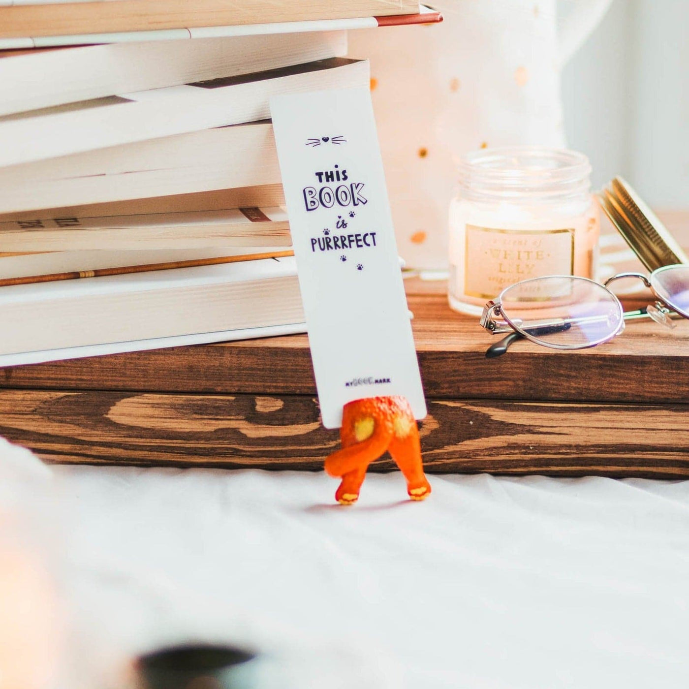 Red Cat Bookmark - MYBOOKMARK